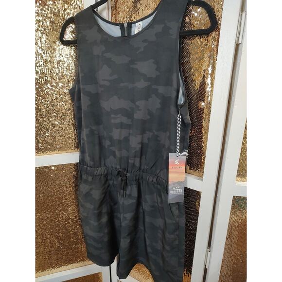 Kyodan Outdoor Camo Print Short Romper New - Picture 5 of 16